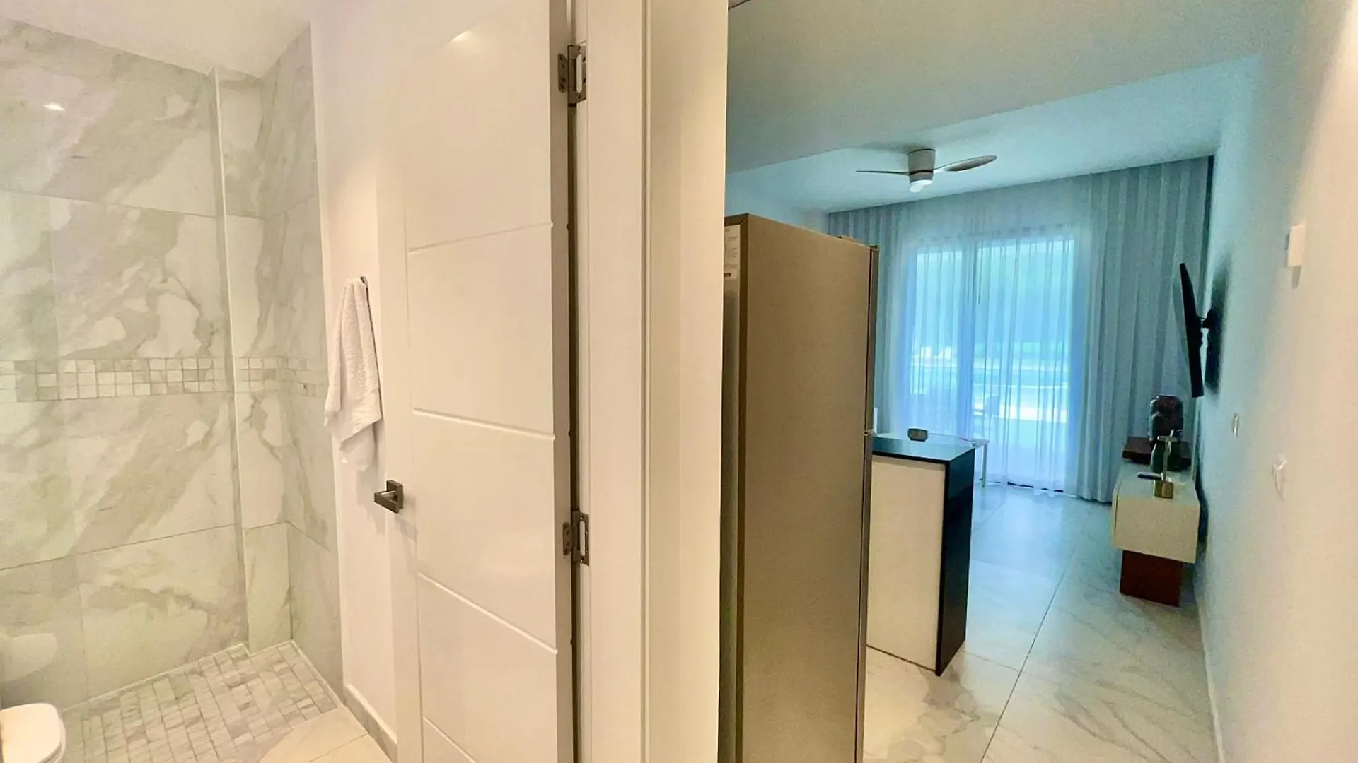Spectacular Ground Floor With Direct Access To The Infinity Pool And Views Of The Golf Course-G115 Star Lejlighed Punta Cana Den Dominikanske Republik
